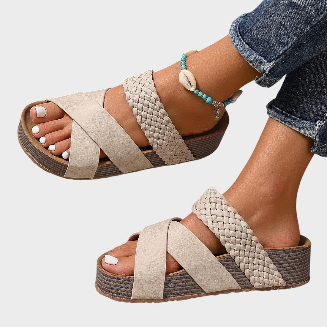 Milena - Ortopedske Sandale od Kože