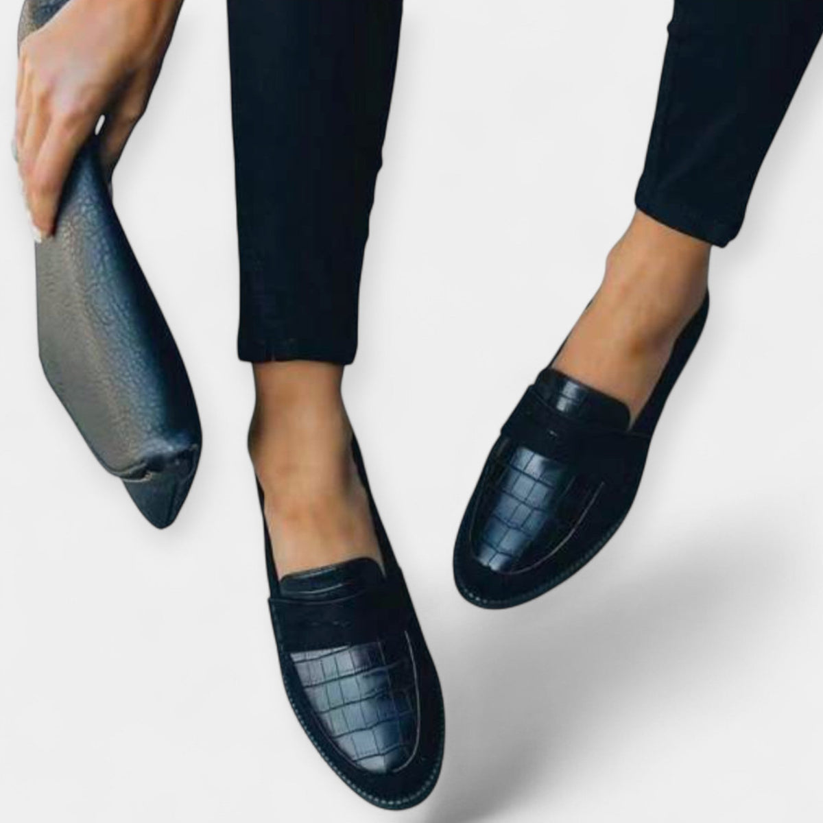 Vremenski Loaferi s Elegantnim Stilom