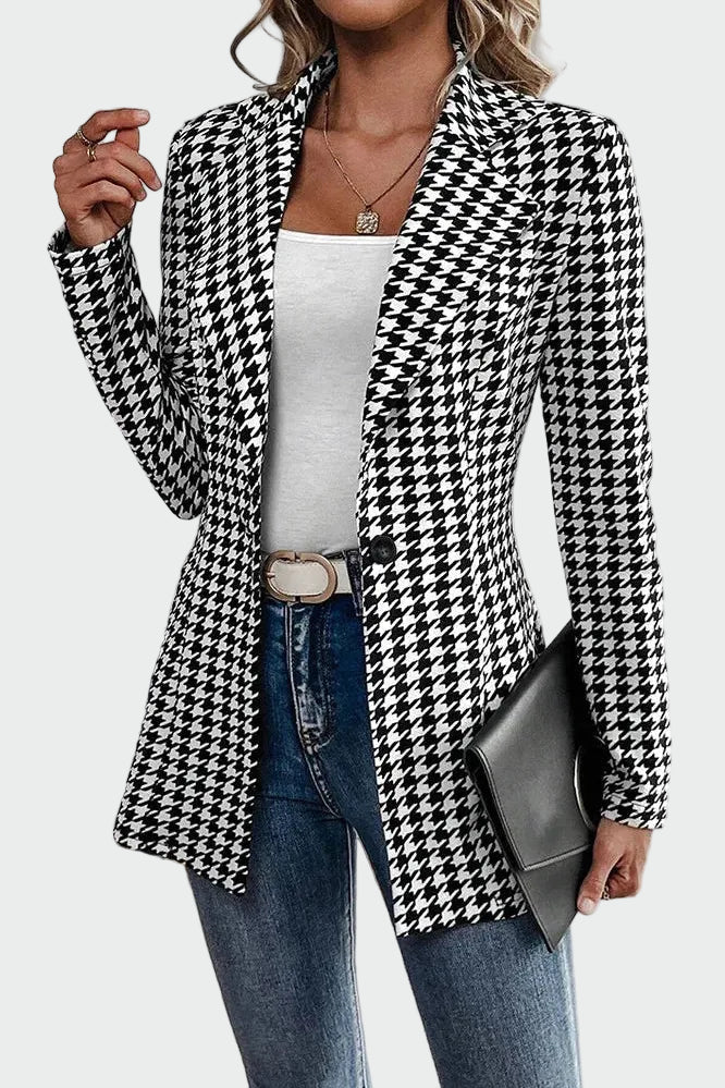 Sako u profinjenom elegantnom kroju