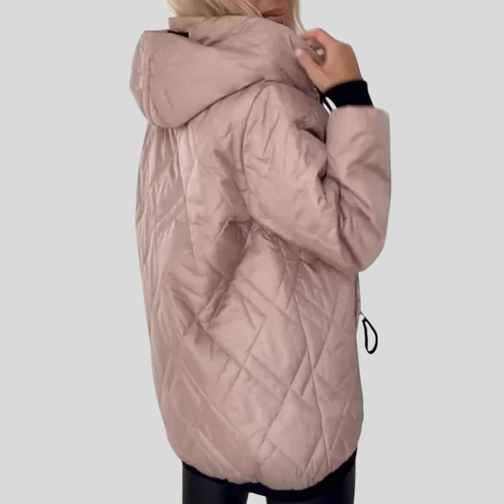 Elsi - Topla I Šarmantna Parka
